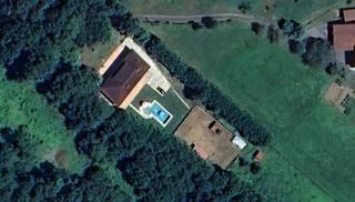 Casa a Meñaka. Especatacular casa en meñaka con piscina