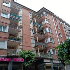 Etagenwohnung en Rontegui-Pormetxeta. Barakaldo centro con terraza