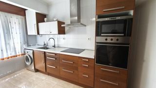 Etagenwohnung en Bagatza - S. Vicente. Bagatza junto al metro