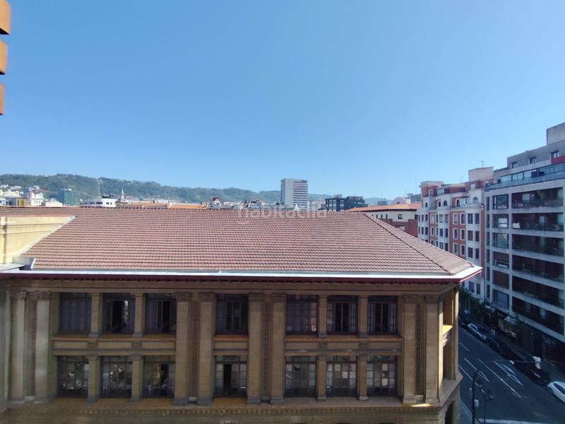 Foto 877f9e8a-2919-42e1-bf88-b34cf27610b9. Piso centro a tu gusto en Zabalburu Bilbao