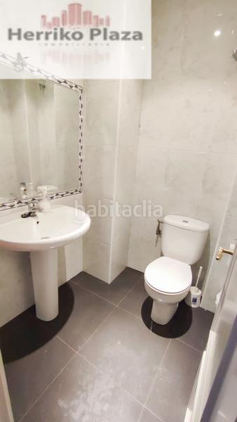 Foto f071a6d8-7a82-4475-8a78-aec4ca64ccb0. Alquiler oficina s en pleno dentro en Rontegui-Pormetxeta Barakaldo