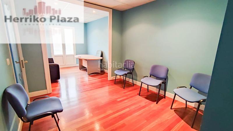 Foto c3a343c3-002e-4e30-b140-acd94aae2fa8. Miete büro in Rontegui-Pormetxeta Barakaldo