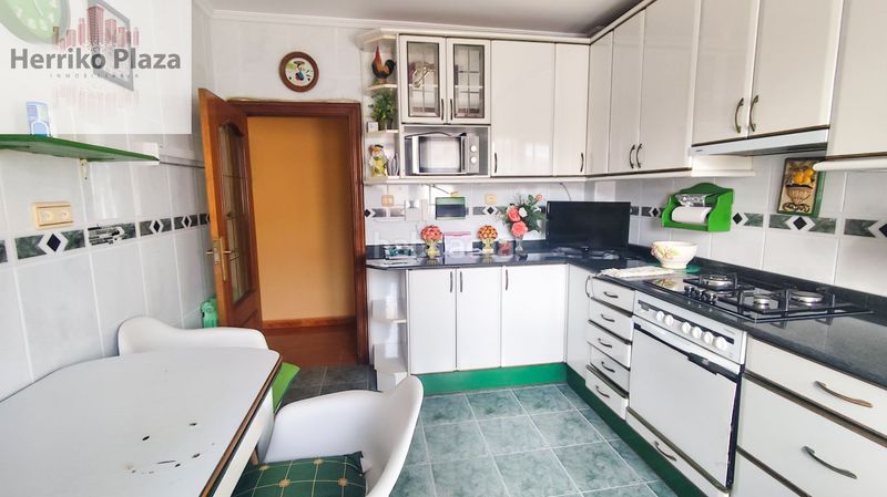 Foto 02c9f3a5-b431-408c-bd57-fe0de0c92ada. Pis amb calefacció a Rontegui-Pormetxeta Barakaldo