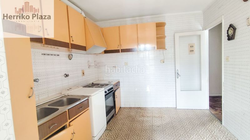 Foto bd97e5d3-012b-405e-8237-ae4e4e2f6fc5. Pis a Bagatza - S. Vicente Barakaldo