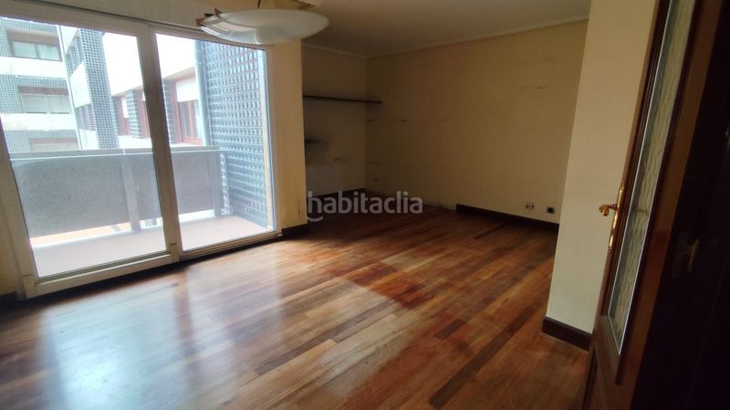 Foto 6159af04-c617-4349-bff7-3ea749637e43. Pis amb calefacció a Centro Urbano-Hirigunea Leioa
