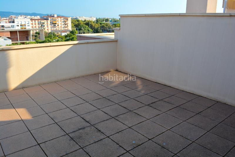 Foto fbe9fbad-bd2e-446d-8c2c-a5b38c222e6e. Lloguer àtic amb calefacció aparcament piscina a Cambrils