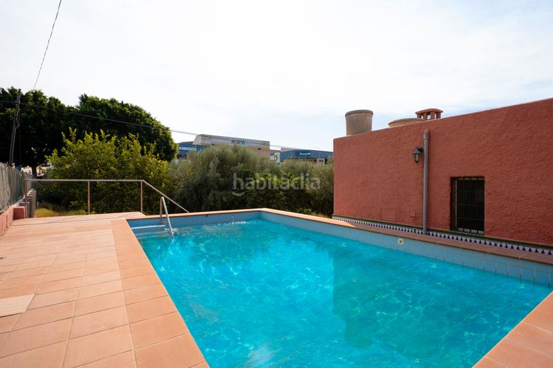 Foto 6aa54400-c89f-4147-8c7d-2474dfe15e8e. Casa parcela en muy buenas condiciones y cerca de todo en Viator