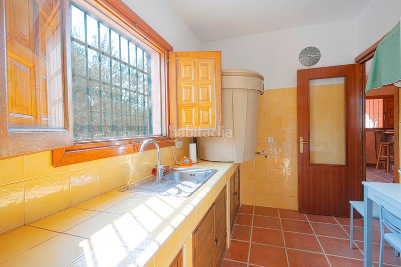 Foto 94c4ef99-4221-4b0c-952b-a842abf4322e. Casa parcela en muy buenas condiciones y cerca de todo en Viator