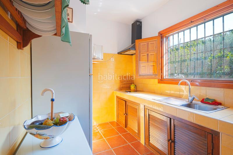 Foto f6d518a2-45d4-448e-8864-b7de08e07de6. Casa parcela en muy buenas condiciones y cerca de todo en Viator