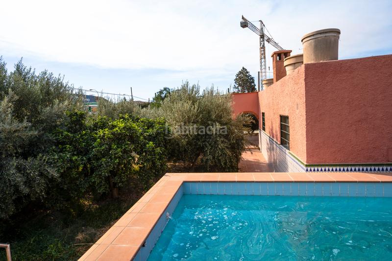 Foto f8a6e8b4-a6b8-41bd-a91f-cf7b3d4c9d69. Casa parcela en muy buenas condiciones y cerca de todo en Viator