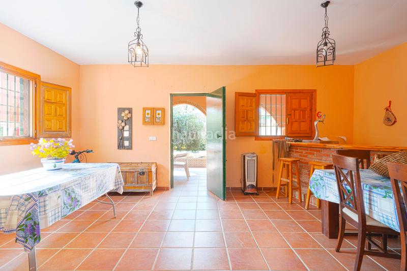 Foto fbb8fee8-537a-4a34-a1d5-0c1274c00587. Casa parcela en muy buenas condiciones y cerca de todo en Viator