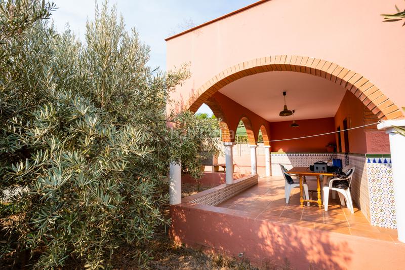 Foto ff836023-68d8-47e6-a90d-fd726463432e. Casa parcela en muy buenas condiciones y cerca de todo en Viator