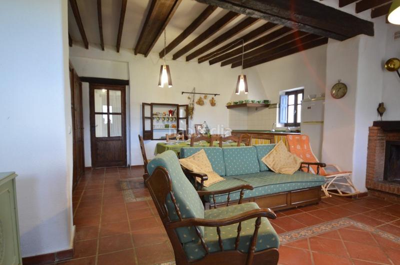 Foto 98bfffc2-c85d-49e4-8c06-c0c1429cf67f. Masia a Beires