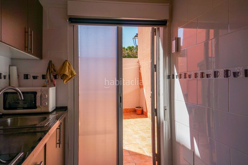 Foto 5d8a34c9-7268-4ef8-9822-cadbd2245eae. Casa adossada a Rioja