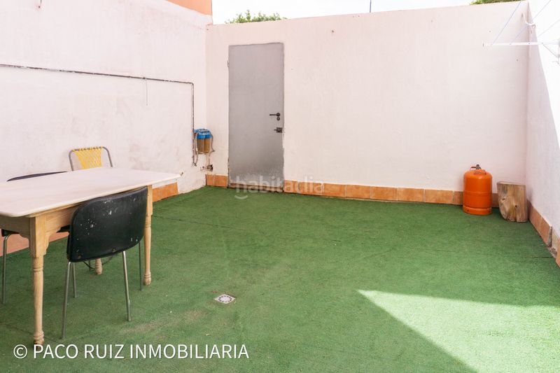 Foto b1bdbd28-45ae-48e6-9eb8-e16237fba623. Casa adossada a Rioja