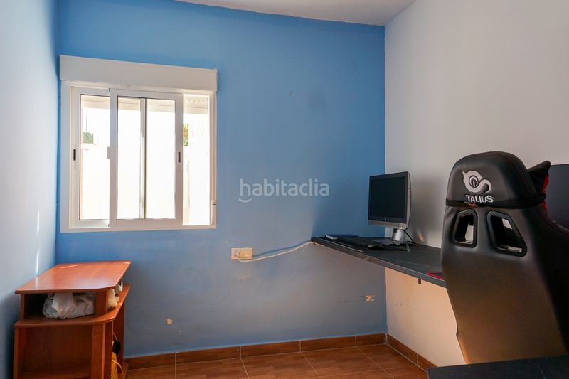 Foto d6385c57-5e51-4abf-9a28-9889774ba20c. Casa adossada a Rioja