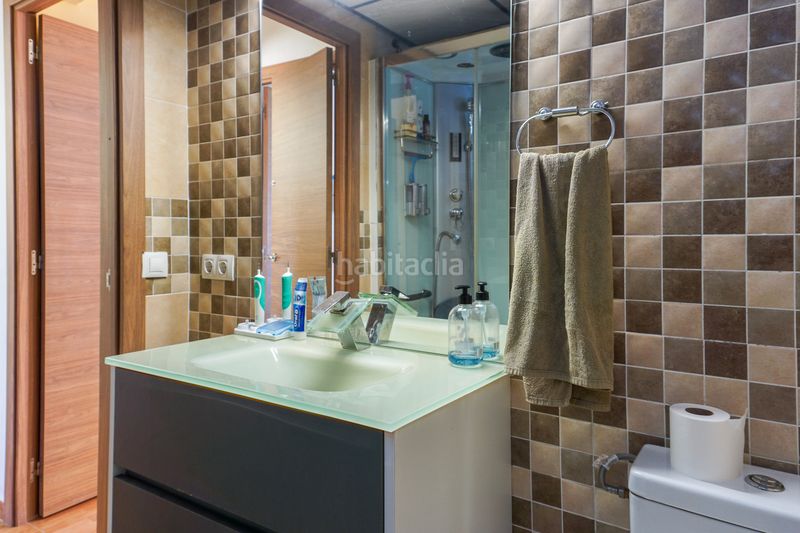 Foto e303d7d2-8ba0-4488-9fdb-d1efa47bfa92. Casa adossada a Rioja