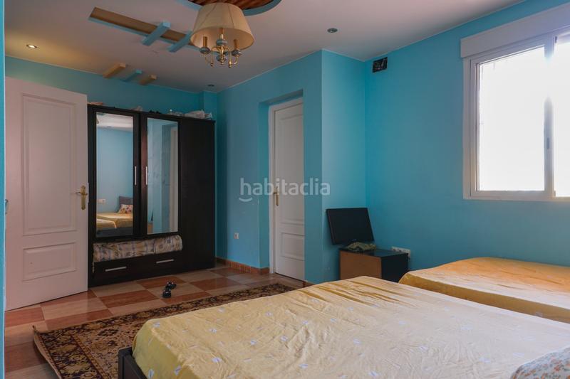Foto 4ff7efbc-bea7-441c-9fd3-343de4359555. Casa amb aparcament a Pechina