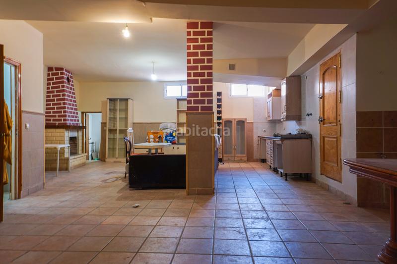 Foto b2a8d517-b096-42a1-ad95-d0e0acf87cdc. Casa amb aparcament a Pechina