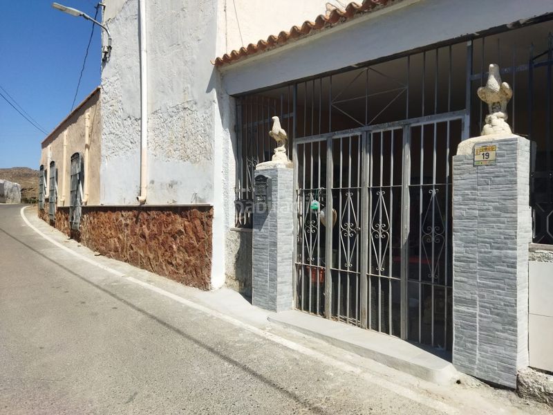 Foto abc1ee22-a1d2-4d29-a01a-4963b2a90c60. Casa a Santa Fe de Mondújar
