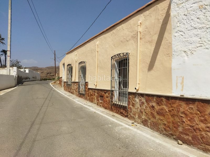 Foto c831b4d6-f2bb-45d1-9fd2-e6e9986e4743. Casa a Santa Fe de Mondújar