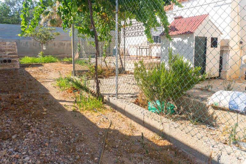 Foto ba7b71fa-b3a7-40a3-904b-0eb504c602e8. Masia amb xemeneia aparcament a San Isidro - Campohermoso Níjar