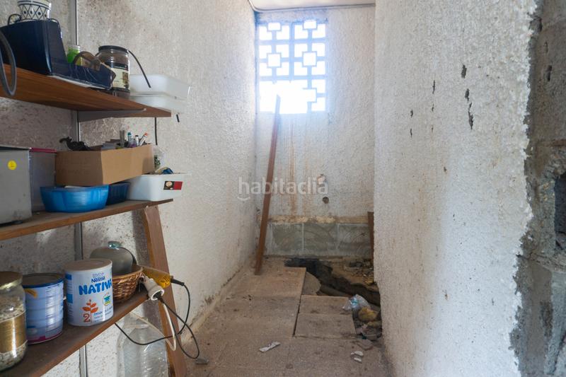 Foto e3f0c356-3cfc-4203-8328-725fa3a2a5ff. Masia amb xemeneia aparcament a San Isidro - Campohermoso Níjar