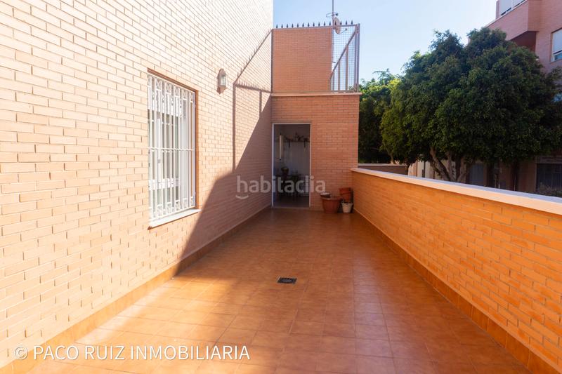 Foto 8684fbcd-deec-459d-beb6-0e45123ad66b. Maison jumelée avec parking dans La Cañada de San Urbano Almería