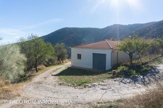 Bauernhof in Purchena. Finca rústica en sierro