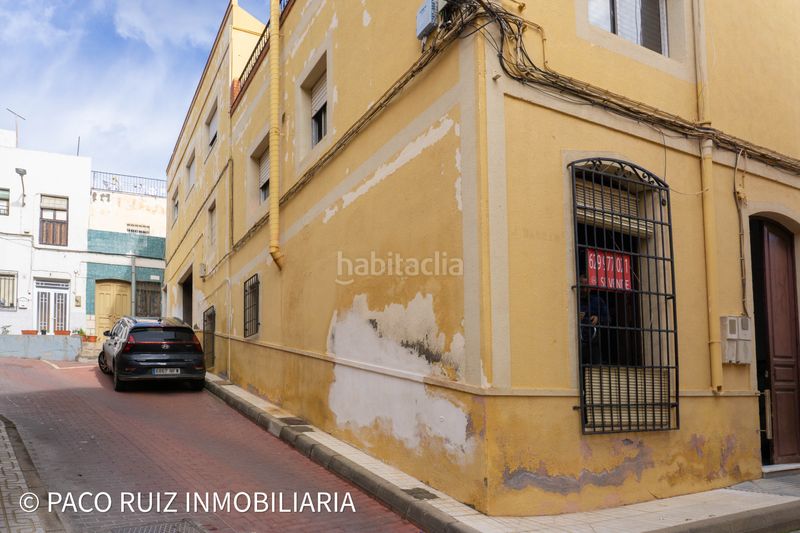 Foto 2f29fcc3-ccd3-48d6-85b9-9eeab9375e7d. Edifici a calle garcia roca 6 a Tabernas