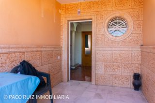 Casa adosada en La Cañada de San Urbano