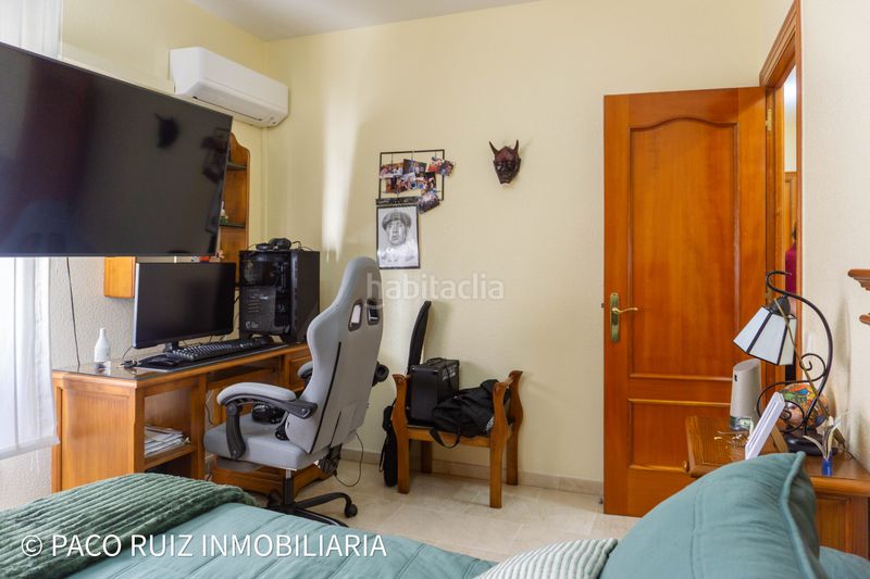 Foto 468bd849-d86f-4eb7-a4a3-8ed33e6db3e4. Piso en calle general luque 41 en Centro Almería