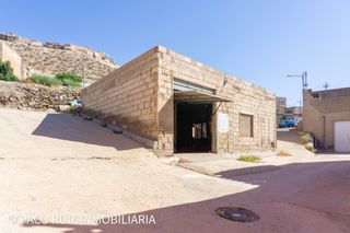 Maison  Calle miguel bueno 5. Casa en tabernas