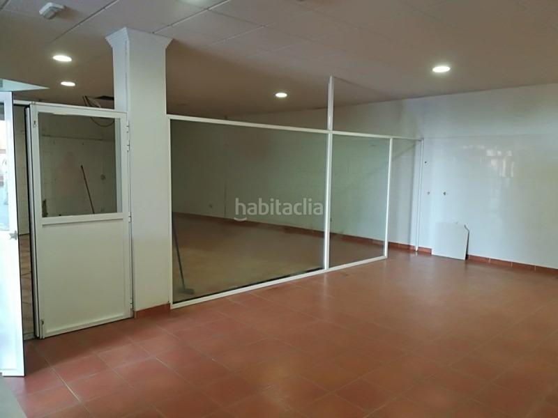 Foto c5f9add0-5571-48d2-92e6-7ad1e8021f59. Local comercial a Barrio de la Vega Monachil