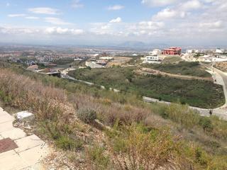 Terreny residencial a Altos de la Zubia. Parcela