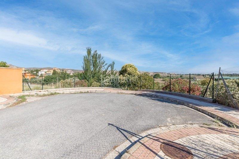 Foto 5d20e193-4a16-4caa-a1ef-c91edfa87cb9. Residential plot in Urbanizaciones Alhendín