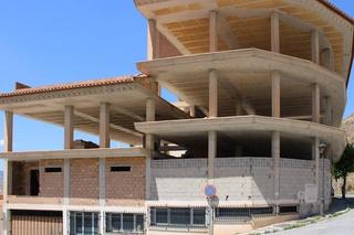 Edifici a Padul. Estructura de edificio de viviendas