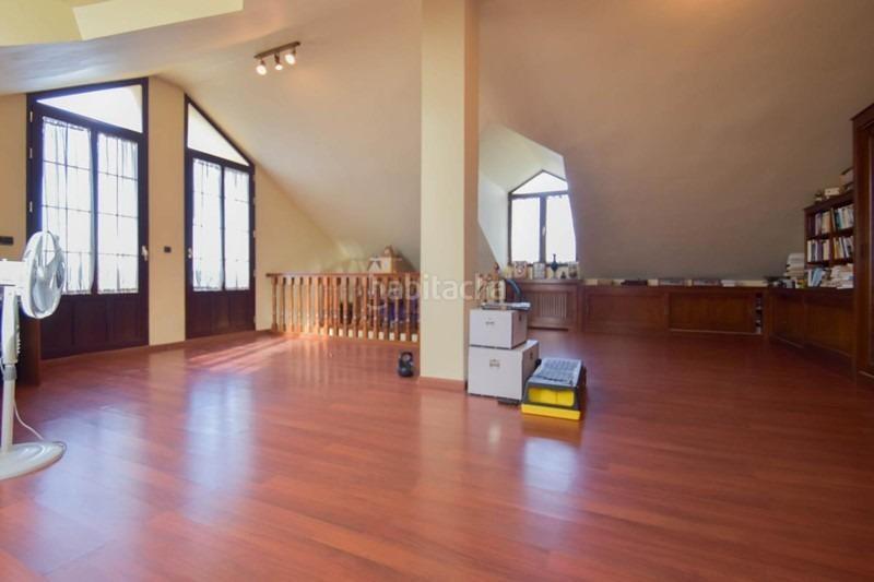 Foto bb2d82aa-4b73-4a2b-b3e0-a7071a5d30f8. Chalet  independiente en Maracena