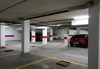 Aparcament cotxe a Santa Fe. 12 plazas de garaje