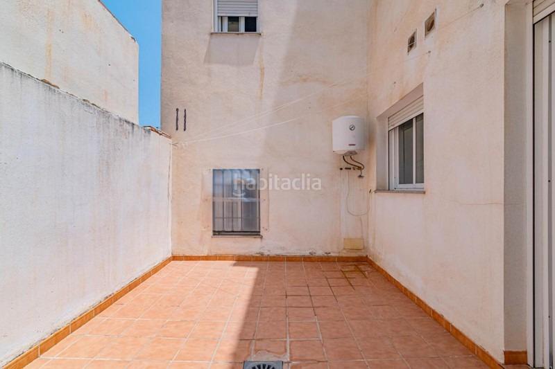 Foto a274bed6-f26a-4e99-a420-1ec108986382. Appartamento con parcheggio in La Zubia Ciudad Zubia (La)