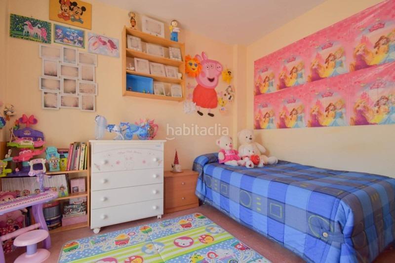 Foto 80599c0e-9126-4534-b8a8-e27058e1d453. Maison jumelée avec chauffage parking dans Polideportivo Alhendín