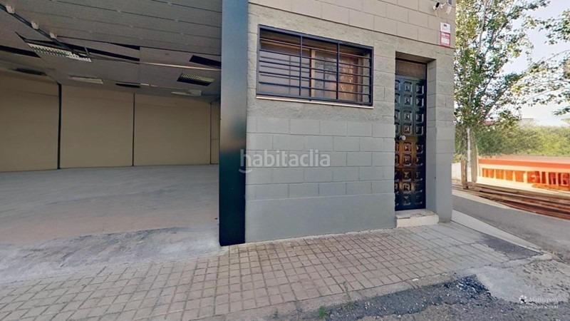 Foto 13c9f784-e24c-4894-9d96-105eba3fea24. Bâtiment à usage industriel dans Peligros