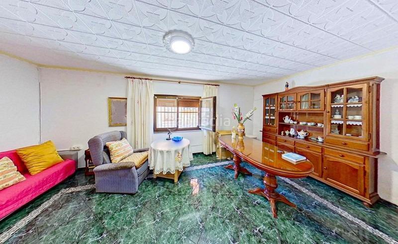 Foto 4b7630b6-1c81-464c-8c01-065de82b2054. Casa amb aparcament a Padul