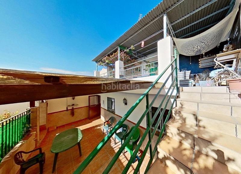 Foto b0bce332-6b35-4cf6-a2e0-c6d9f788318f. Casa amb aparcament a Padul