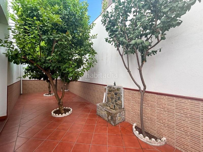 Foto f84da4ef-30fb-4353-be65-d4284edf95df. Casa  unifamiliar en Atarfe