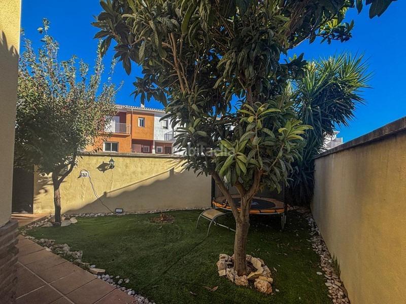 Foto 84eb9c4a-39cb-4deb-9e28-c5a5b397a17f. Chalet con parcheggio piscina in Belicena Vegas del Genil