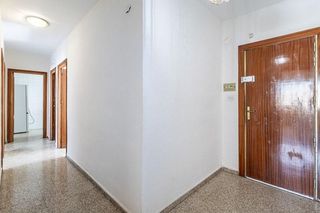 Pis a Barrio de Zaidín. Piso
