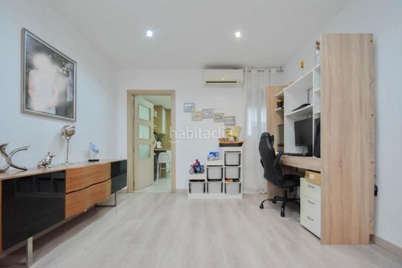 Foto 48d6c31a-b7fc-4362-b348-361727a99cf8. Casa a Avda. De los Ogíjares Armilla