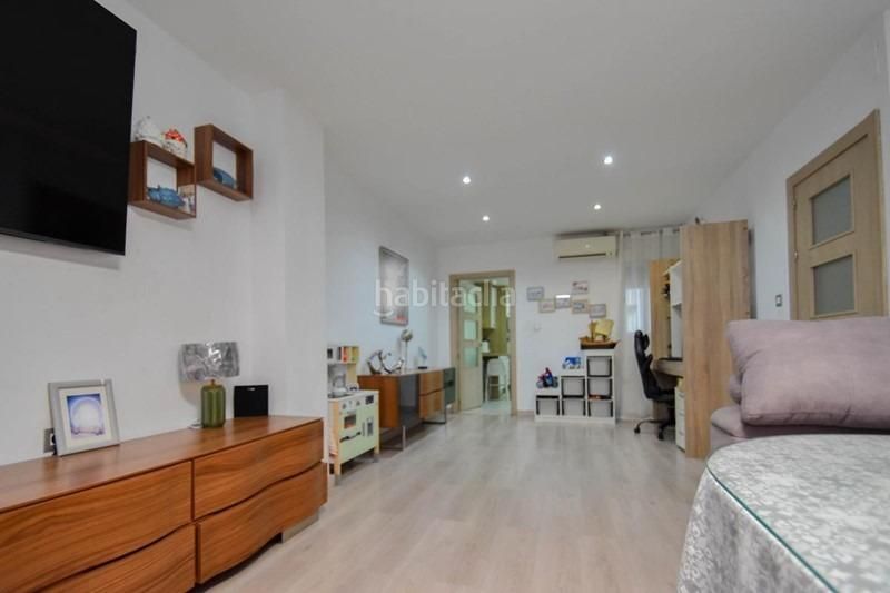 Foto 95edb73e-e73b-4c69-bf37-23f8f2318d51. Casa a Avda. De los Ogíjares Armilla