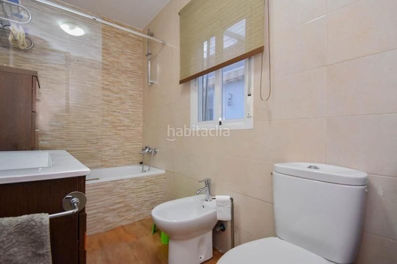 Foto eb0aa6ab-d896-4e25-ae20-c2e745423c99. Casa a Avda. De los Ogíjares Armilla